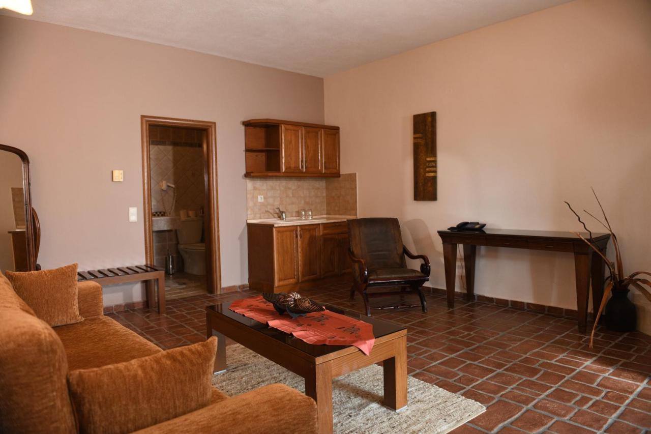 Hotel Epavlis Kato Poroia Luaran gambar