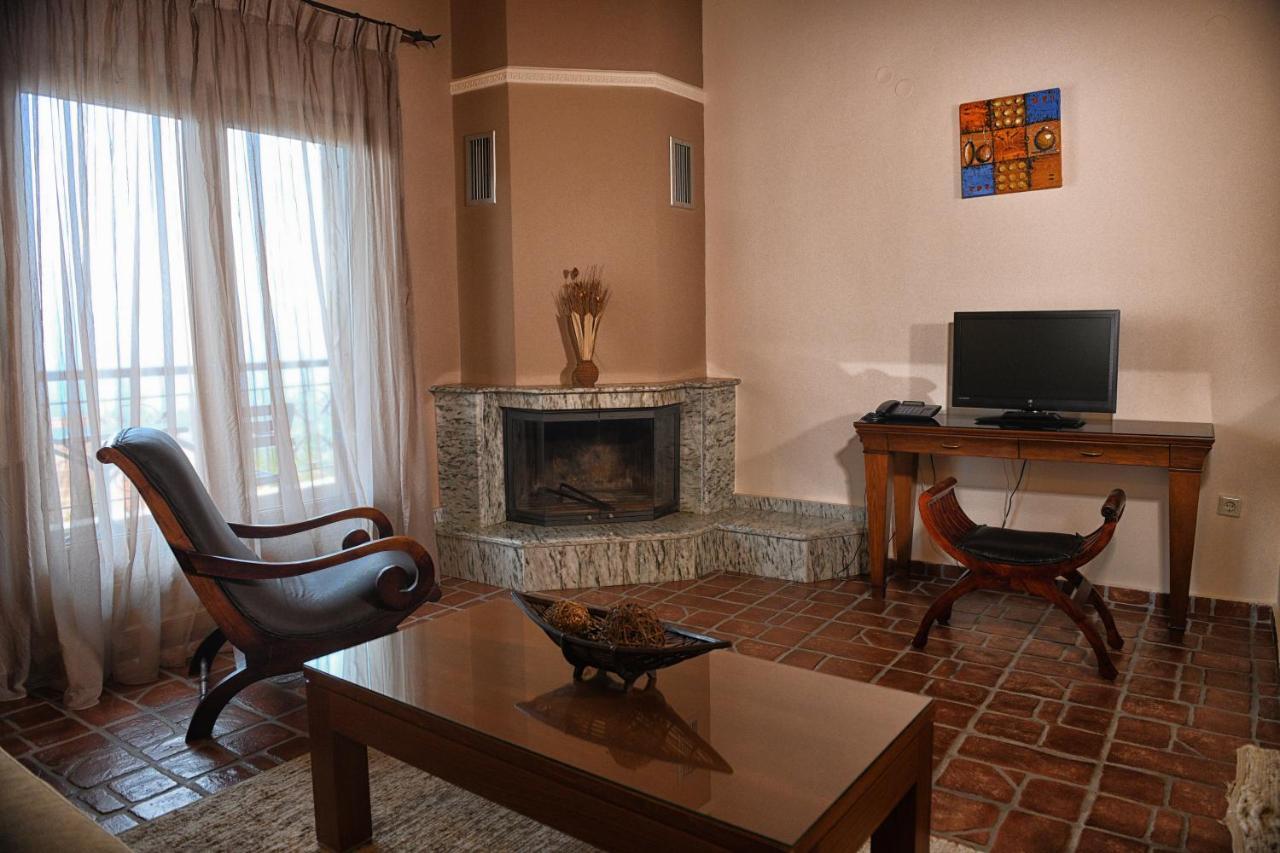 Hotel Epavlis Kato Poroia Luaran gambar